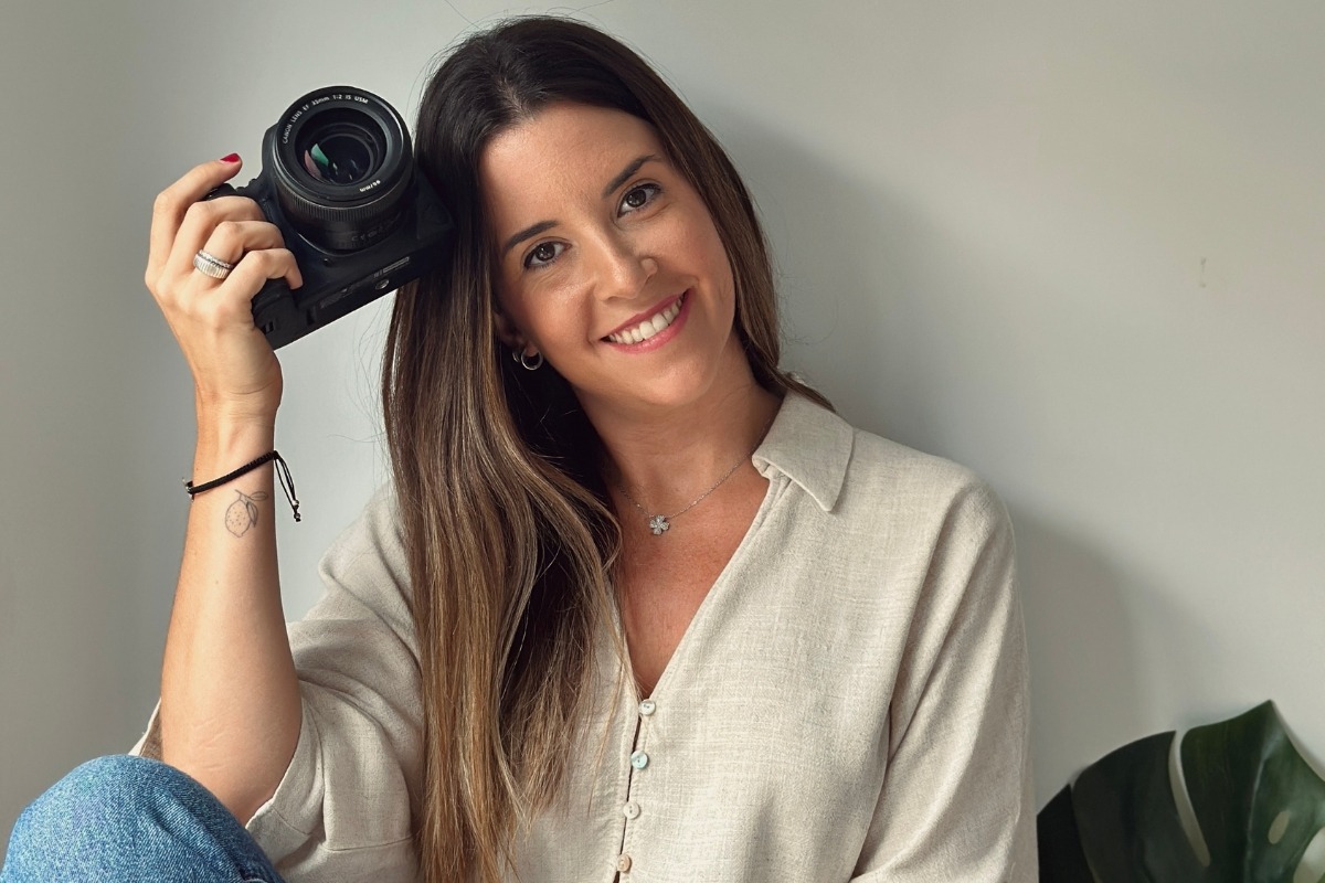 Cris, fotógrafa infantil y familiar de La Petita Captura en Martorell